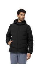 کاپشن آدیداس Jack Wolfskin با کد 5003079249